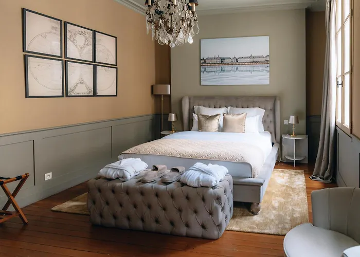 Le Clos D'emile - Centre 4*